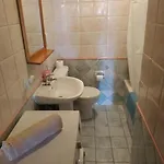 Cozy Beachside Apartmán