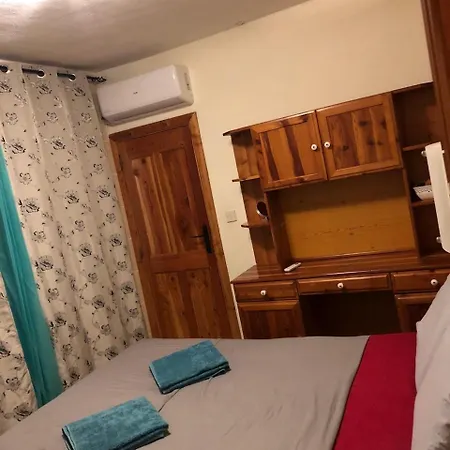 Cozy Beachside * Xlendi