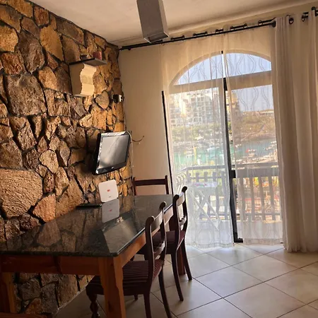 Cozy Beachside Xlendi